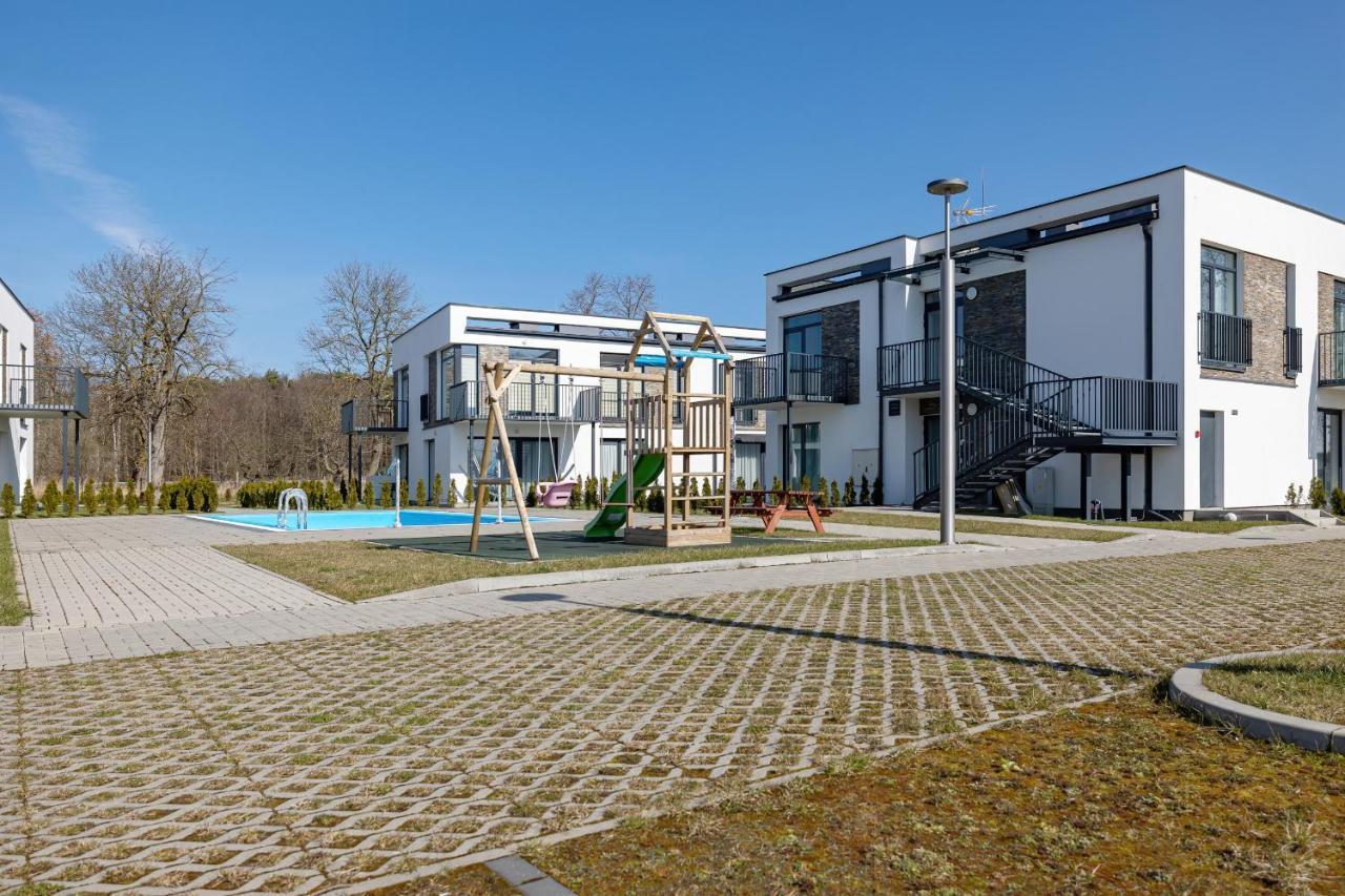 Apartamenty Paraiso By Noclegi Renters Лукенцин Екстер'єр фото